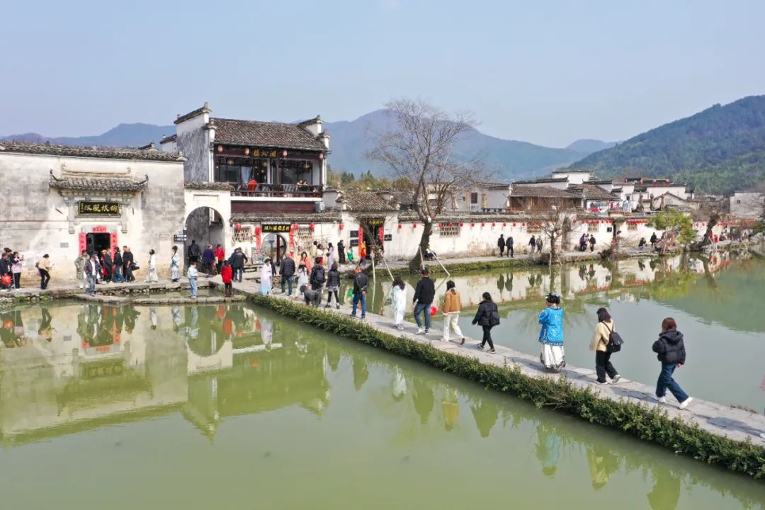 黄山旅游发展股份有限公司招聘_黄山旅游招聘信息_黄山旅游有限公司待遇