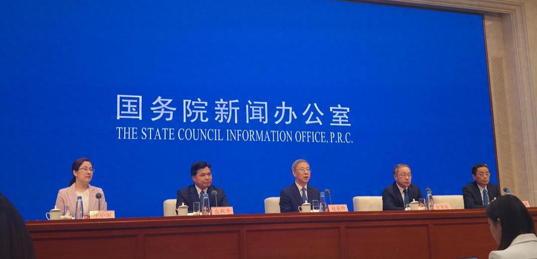 稳就业稳经济政策_外汇利率调整有什么影响_外汇储备管理