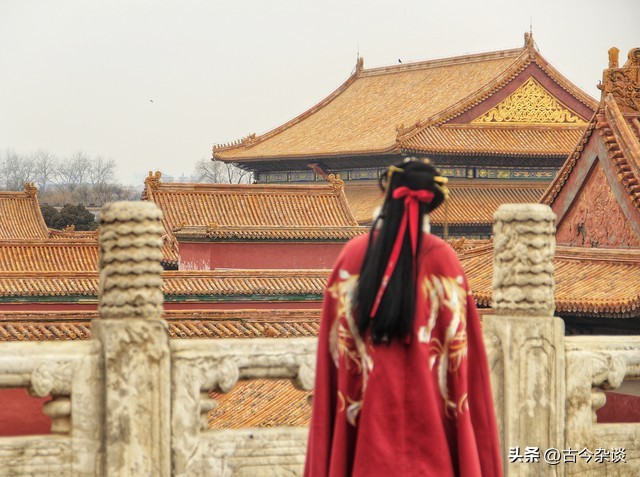 古代女人地位低原因_中国文化对性别角色的影响有哪些_生产力分工影响