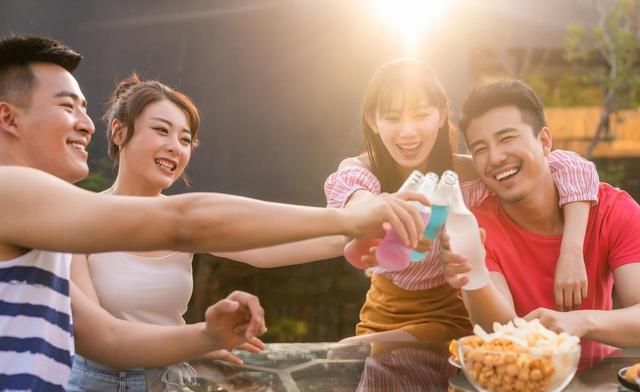 100元白酒的利润有多大_白酒渠道库存压力_白酒估值体系调整